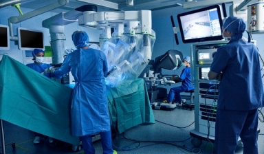 Intuitive  installs 100 robotic-assisted surgical system