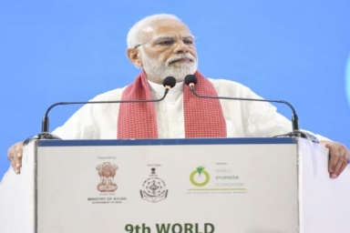 PM addresses valedictory function of 9th World Ayurveda Congress