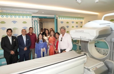 Kapil Dev inaugurates Digital PET-CT and Nuclear Medicine Department at Mahajan Imaging & Labs