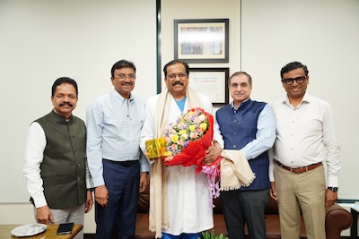 HPS felicitates Padma Shri awardee Dr. G. Venkat Rao for outstanding work in healthcare